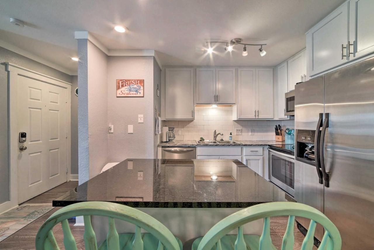 Port Aransas Condo With Outdoor Pool - Pets Welcome! Mustang Beach Экстерьер фото