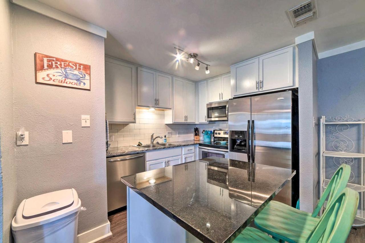Port Aransas Condo With Outdoor Pool - Pets Welcome! Mustang Beach Экстерьер фото